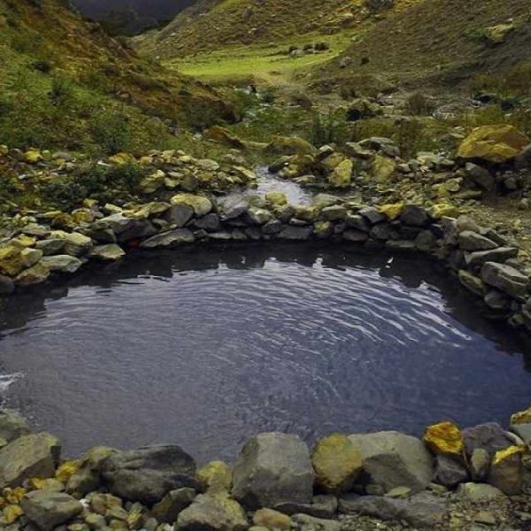 پیشینه و ویژگی های آب گرم دهلران