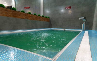 آبدرمانی ژنرال سرعین